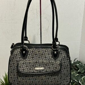 Rosetti Black and Gray Patterned Shoulder Bag